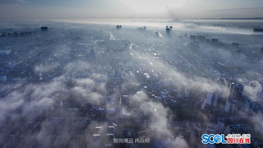 Intoxicating sea of clouds in Qionglai city
