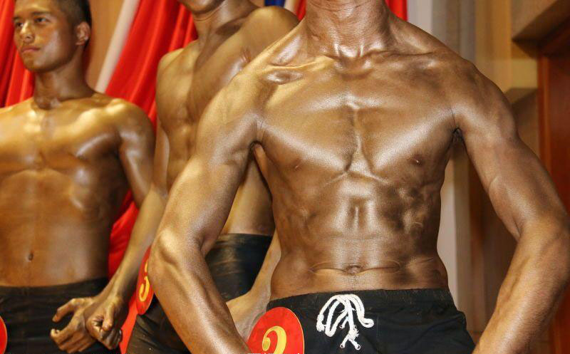 Military students attend figure competition show 