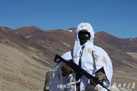 Braving cold at -18 deg C, soldiers patrol the border in Ngari
