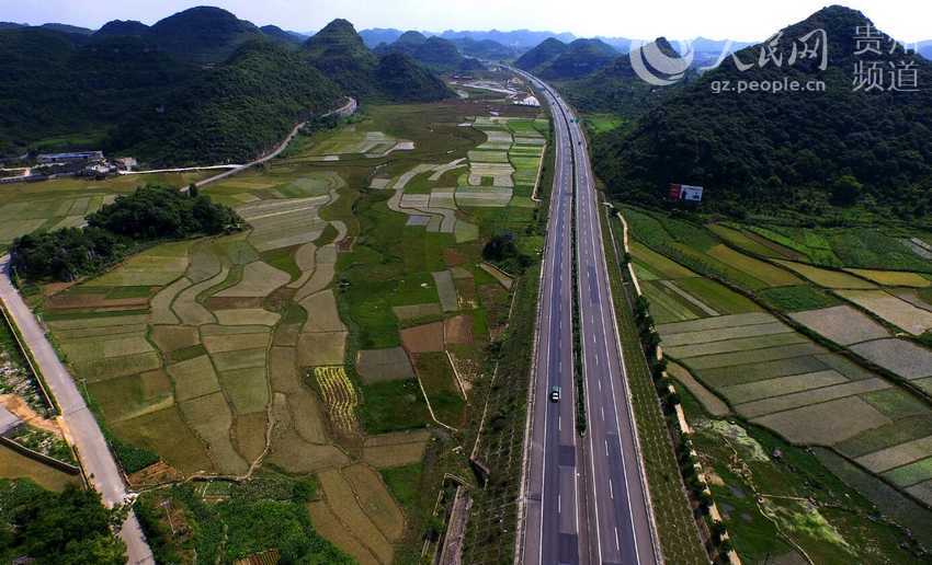Amazing scenery of highways in Guizhou
