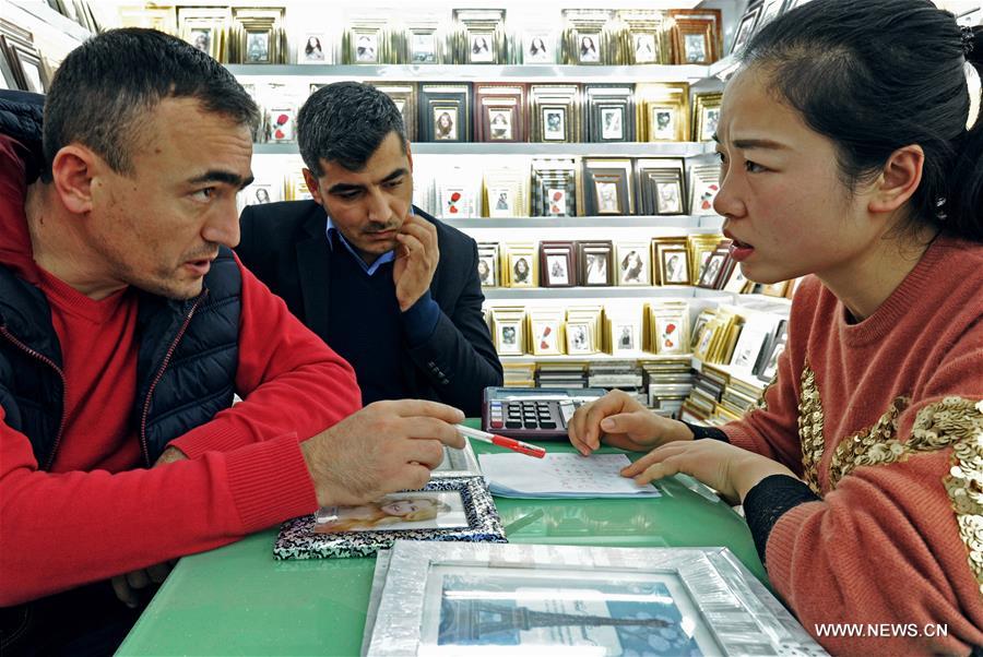 Business volume in export of Zhejiang up 2.3 pct in 2015 