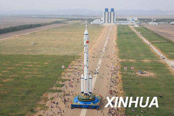 Long March 7 and Long March 5 scheduled to make maiden flights in 2016 
