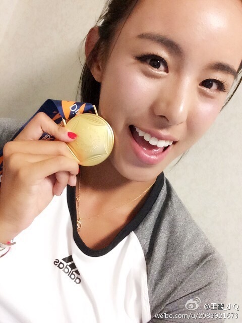 Beautiful Chinese tennis player Wang Qiang goes viral online
