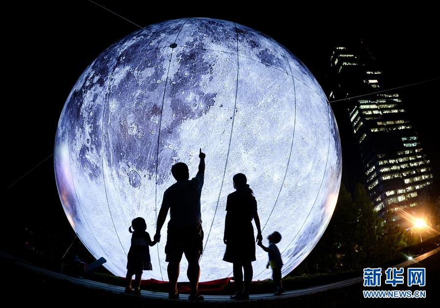 Family portraits full of love