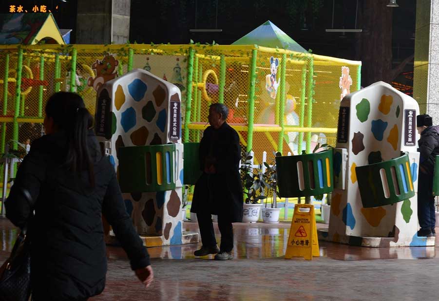 You can urinate in public in Chongqing
