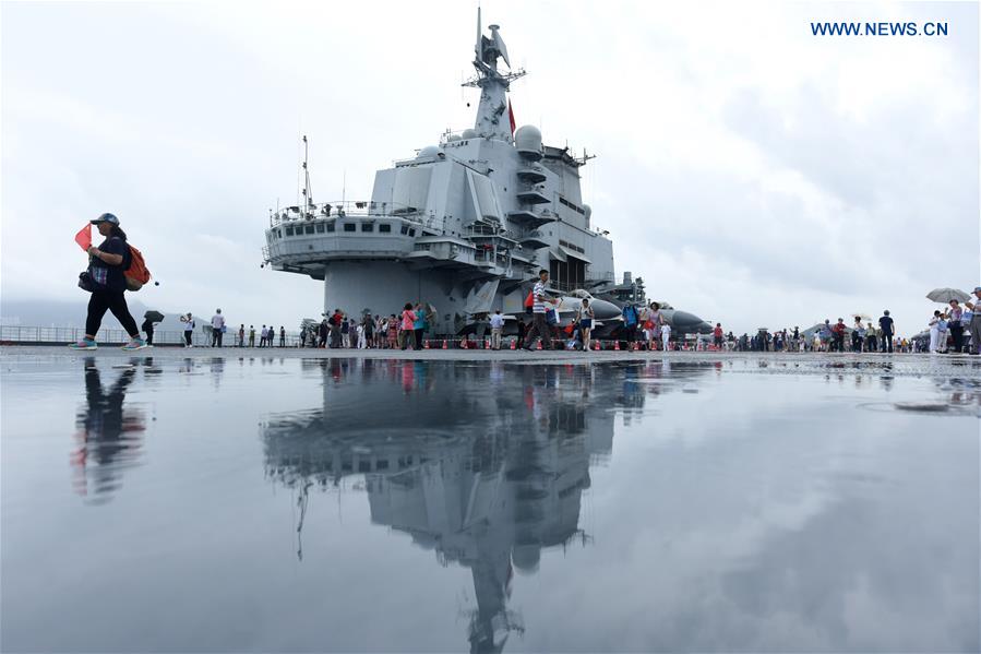 Chinese aircraft carrier formation opens for public to visit