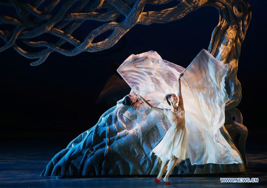 Highlights of China Xinjiang Int'l Folk Dancing Festival in Urumqi