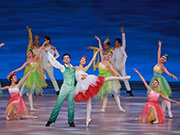 Pic story: inheritor of Laomeihua's Qipao making technique