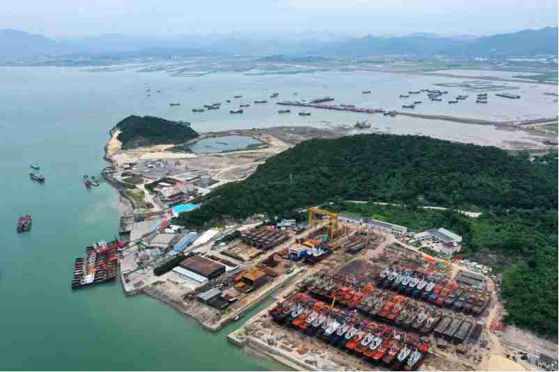 China sees recovery of domestic tourism