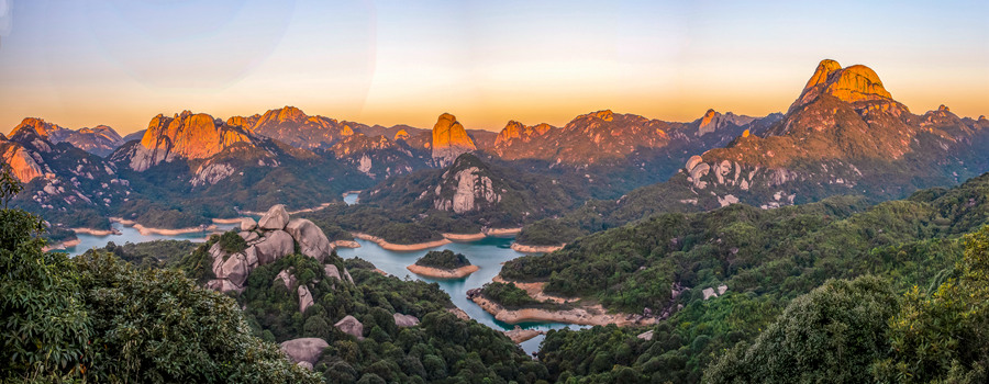 Picturesque scenery of Wushan Tianchi Lake in SE China’s Fujian