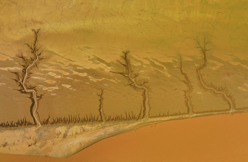 A bird's-eye view of crisscrossing