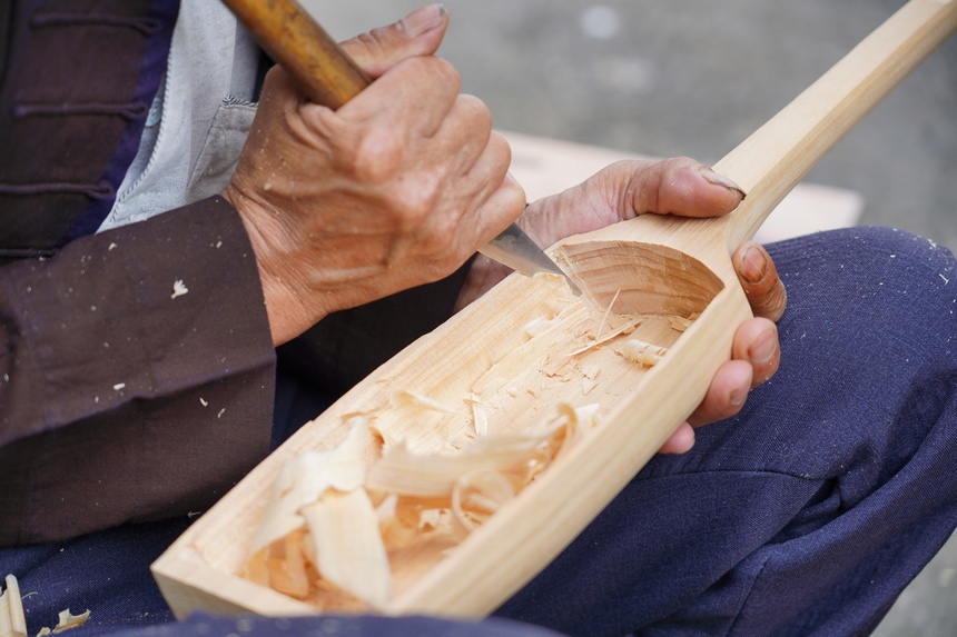 Sexagenarian couple safeguard millennia-old traditional dance in SW China's Guizhou