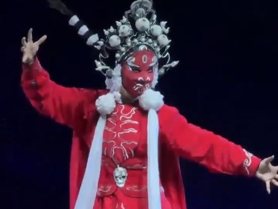 Stunning face and costume change