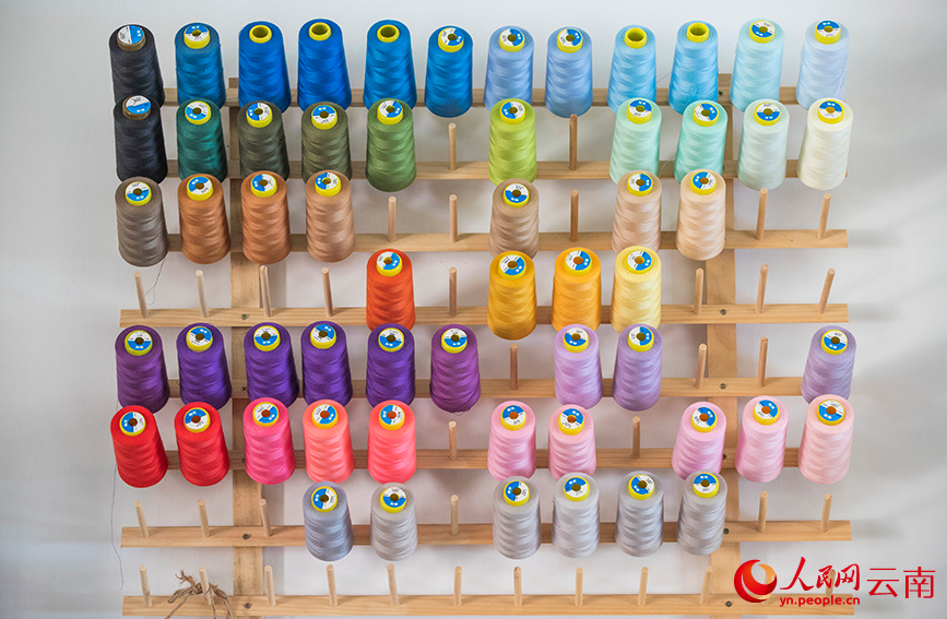 Wa brocade injects vitality into tourism in SW China's Yunnan