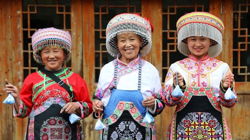 Embroiderers create Zongzi-shaped scented sachets for Dragon Boat Festival in SW China's Guizhou