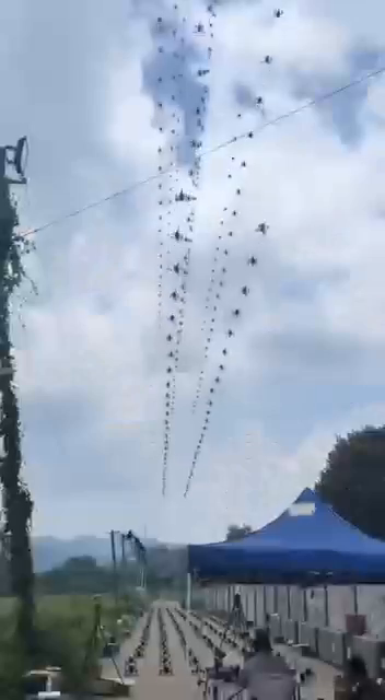 Fireworks meet 1,000 drones