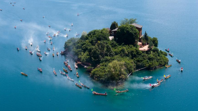 First mountain and lake circling festival of Lugu Lake kicks off in China's Sichuan
