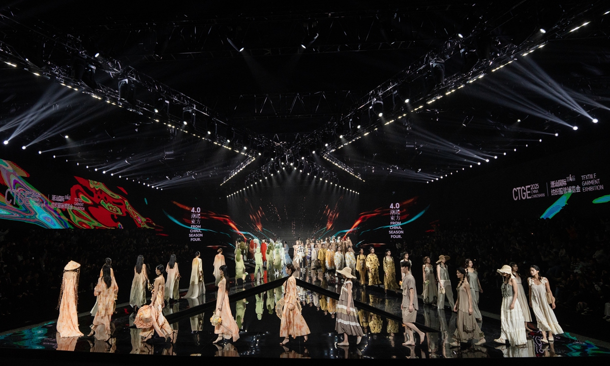 Models showcases the latest fashion collections at the opening ceremony of the 4th China Chaoshan Textile and Garment Exhibition (CTGE), on March 18, 2025. Photo: Courtesy of CTGE