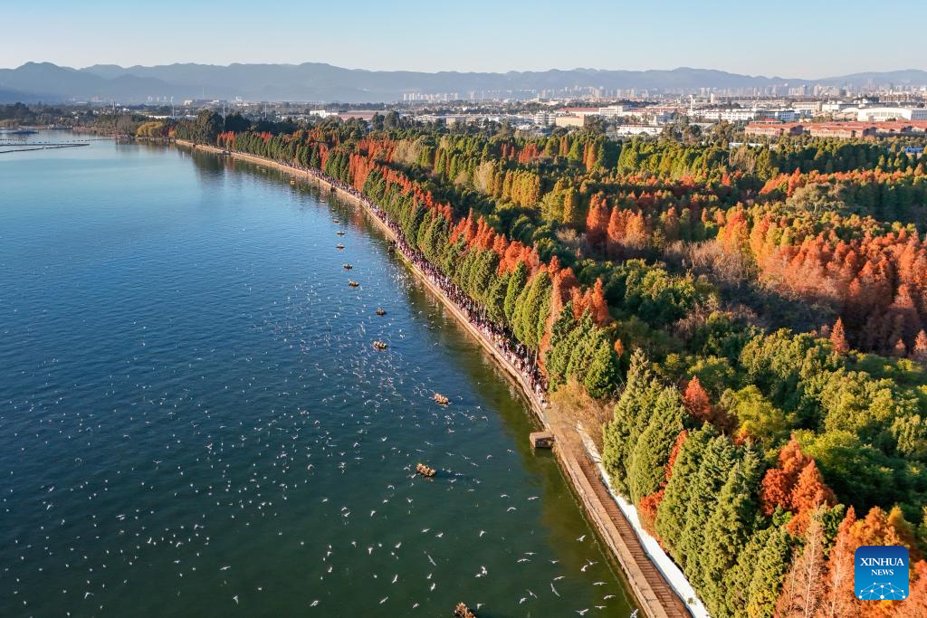 View of Dianchi Lake in Kunming, China's Yunnan